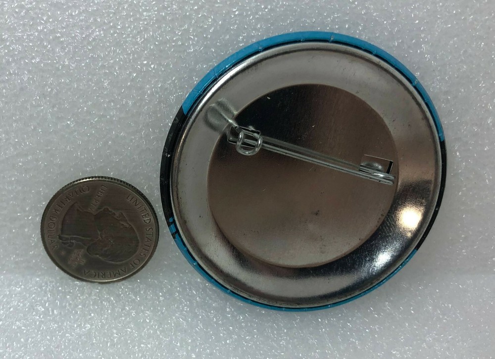 Mac Stand With Acceptance Pin