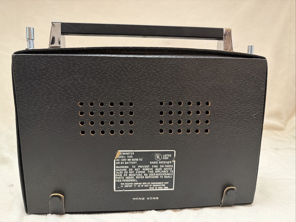 Vintage 70's 1425 Westminster Solid state World Time Ham operators multiband