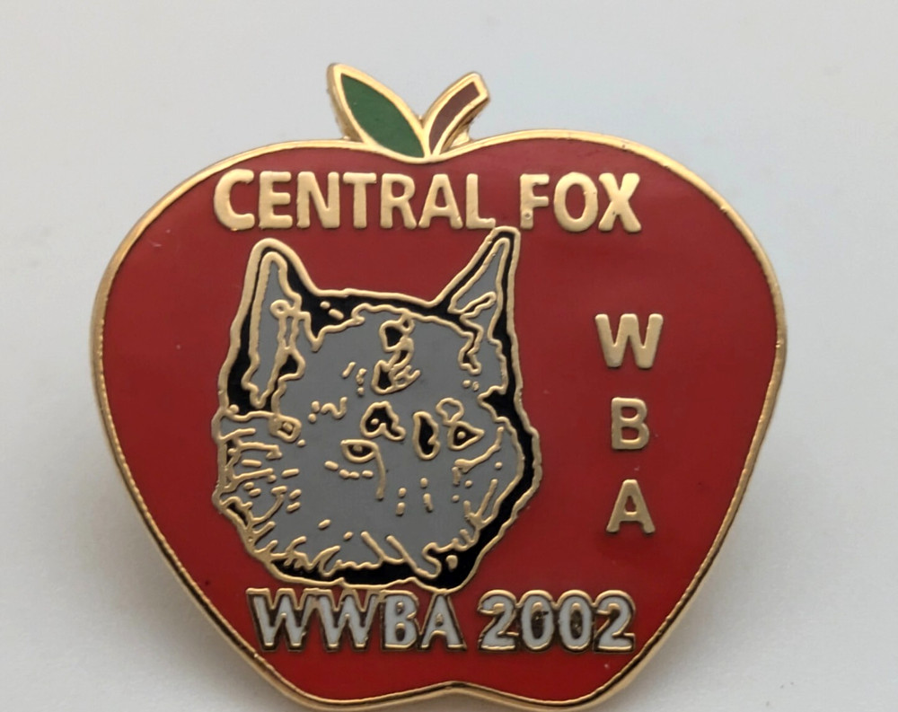 Central Fox Womans Bowling Association Lapel Pin WBA 2002