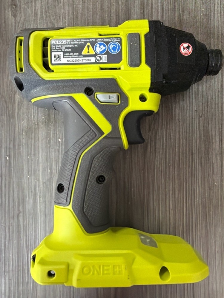 RYOBI TOOLS PCL235 (PSO040598)