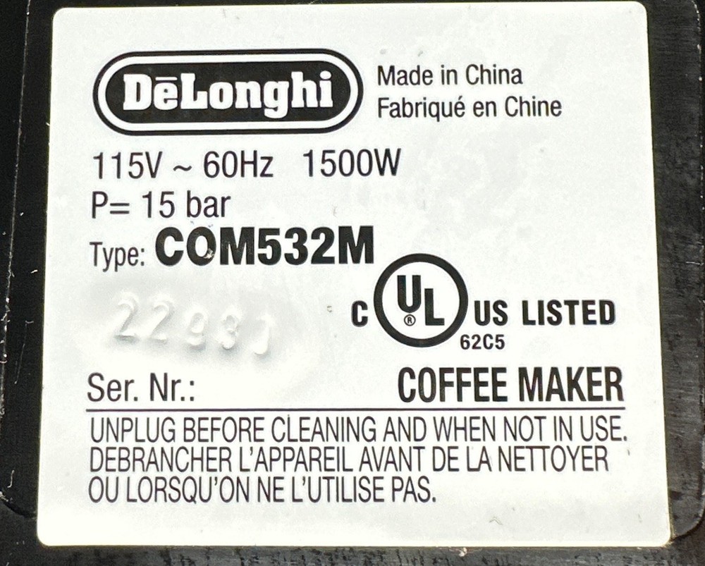 DeLonghi COM532M Espresso Machine / READ
