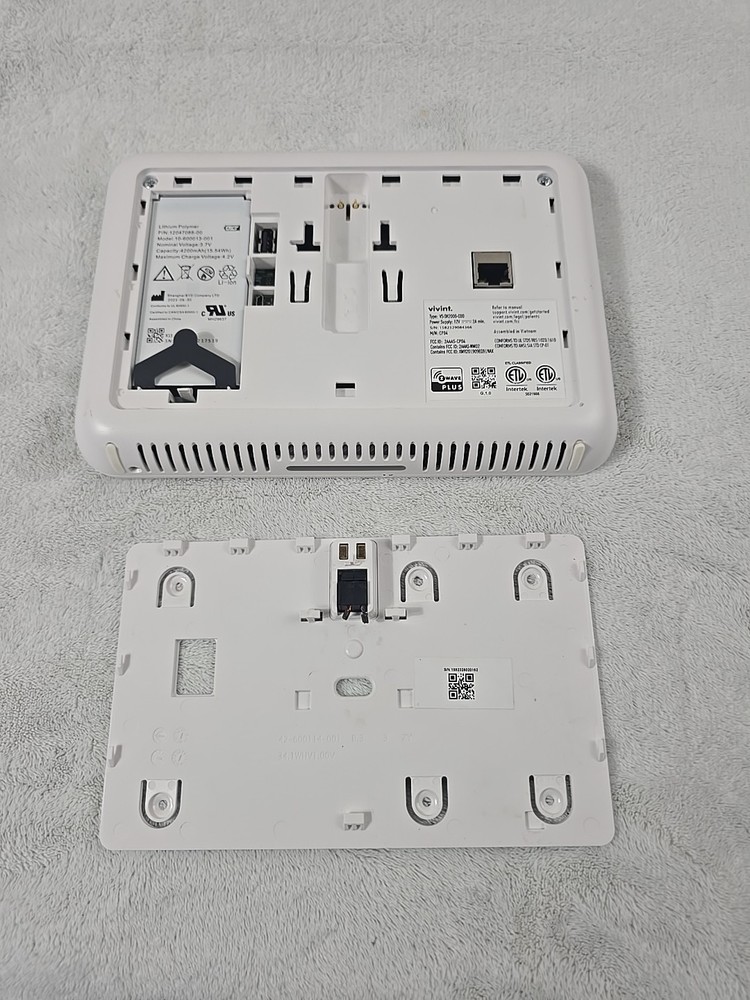 Vivint Smart Hub 2nd Gen Control Panel Replacement VS‑SH2000‑C00. UNTESTED
