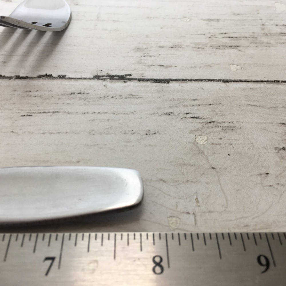 Hampton Silversmiths Gourdon 18/0 Stainless Flatware Dinner Fork x 2