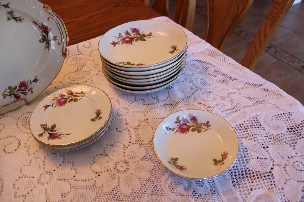 Royal Rose Vintage Fine China Dinnerware 29 Piece Grouping Elegant Rose Pattern