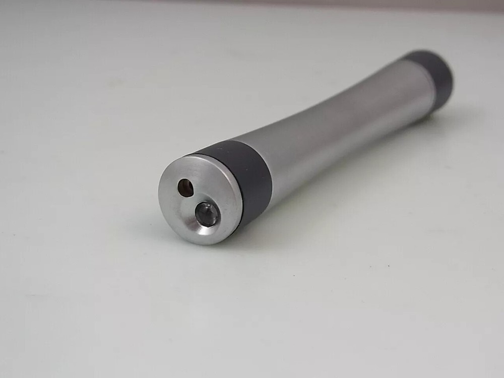 NEW UNUSED Mac & PC Remote Control Laser Pointer Marksman Zodiac Class 2 Silver