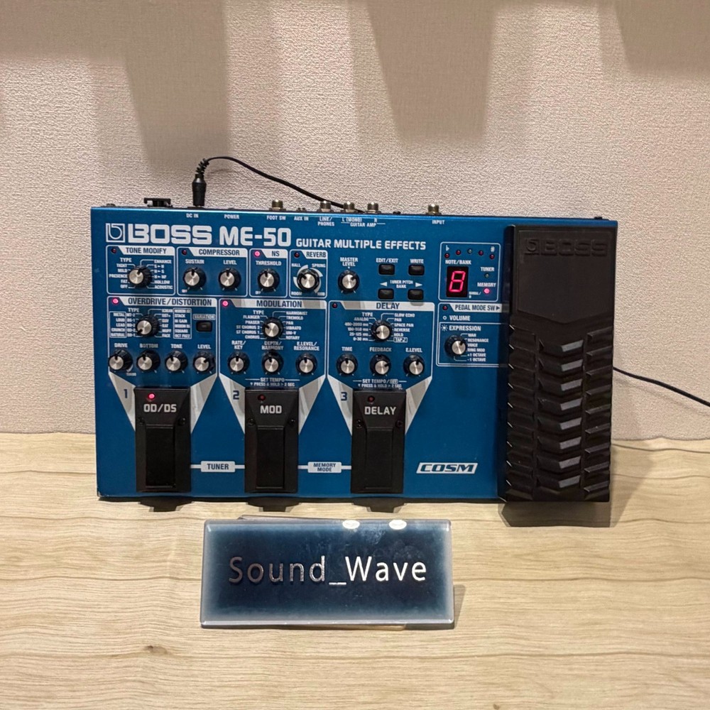 BOSS ME-50 Guitar Multi-Effects Pedal Processor Distortion Modulation Delay Test