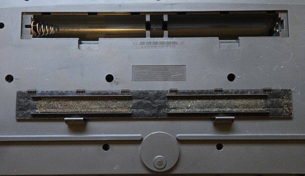 Vintage Casio CT-648 61-Key Keyboard Pulse Code Modulation w/Power Cord *WORKS*