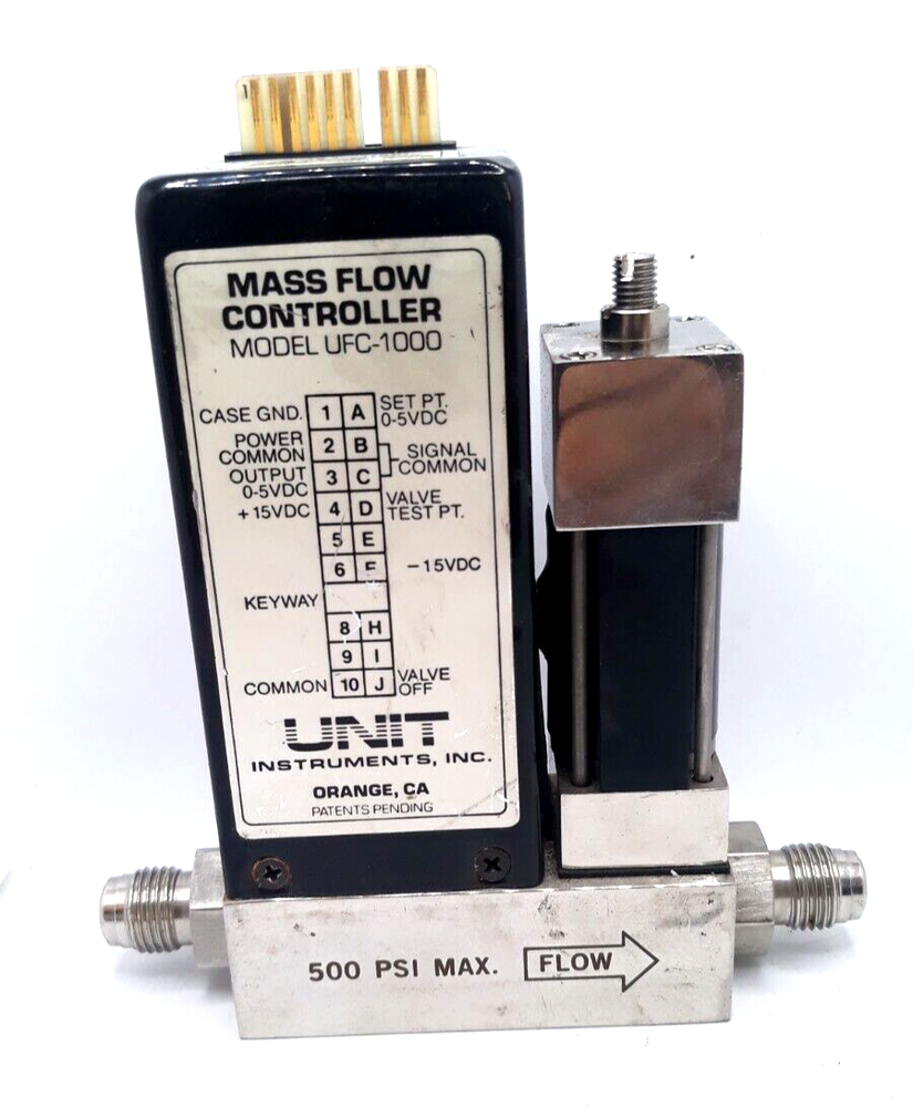 Unit UFC-1000 Mass Flow Controller Range 500 SCCM Gas O2