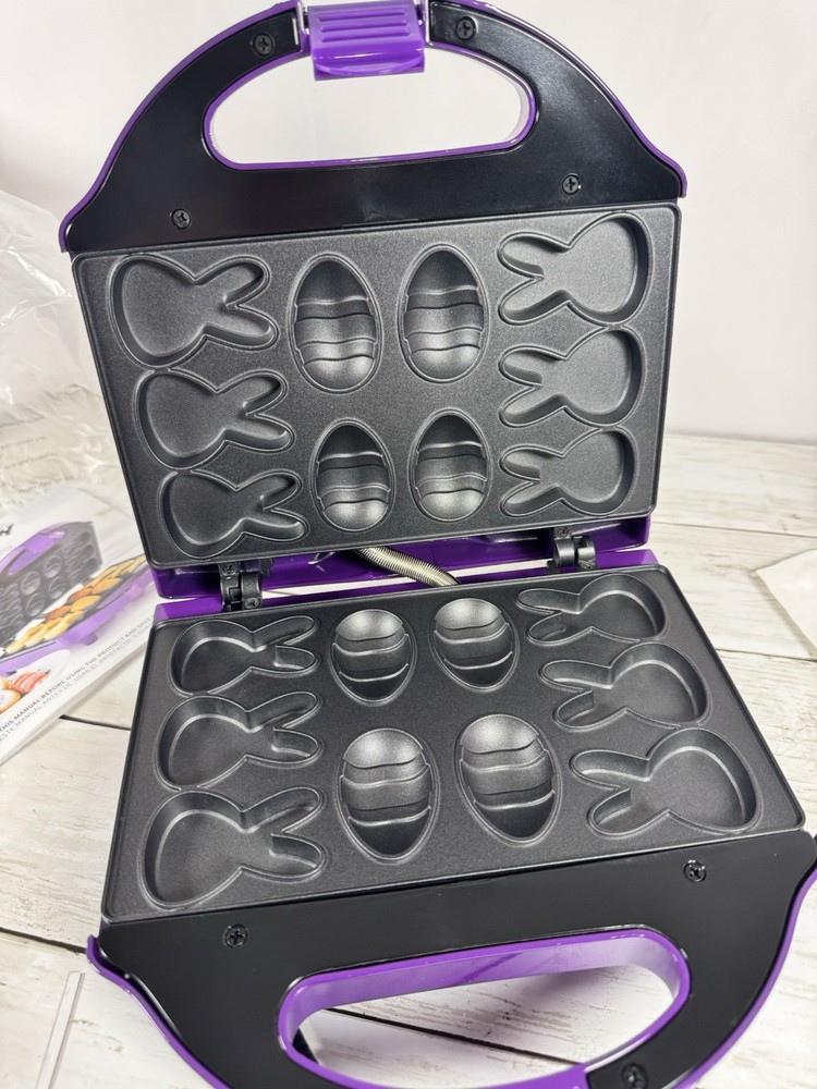 Holstein Easter Treat Maker Rabbit Egg Molds 10 Holes