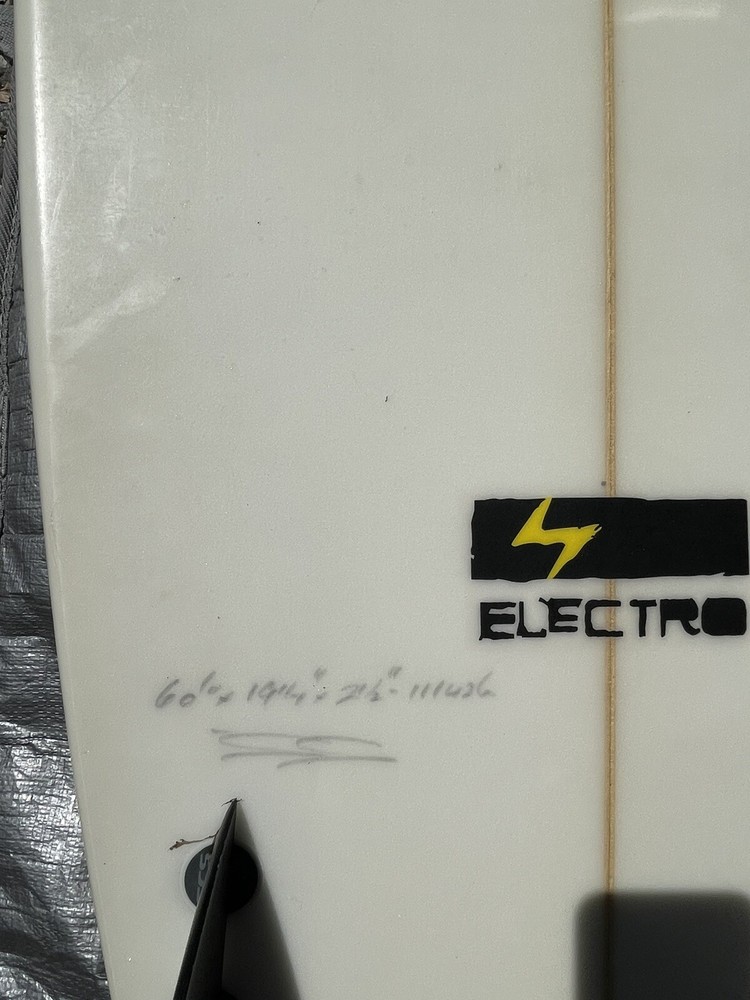 surfboard JS Industries Electro Short board