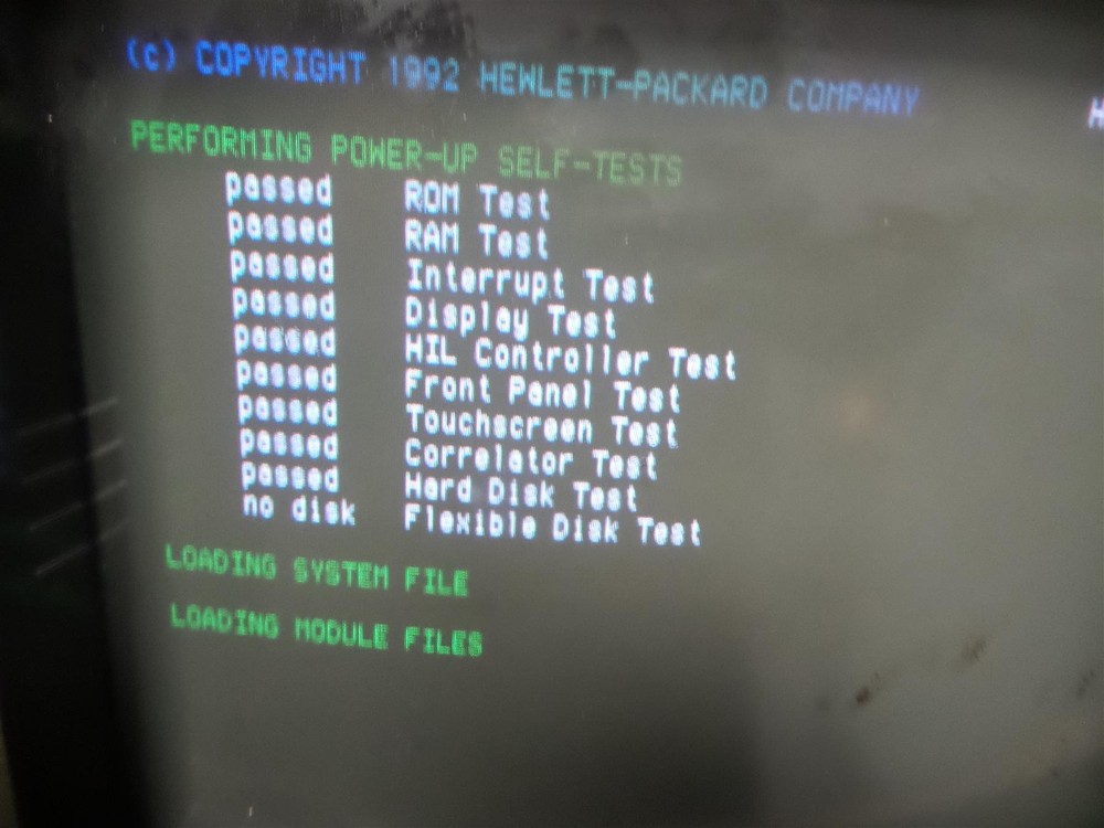 HP HEWLETT PACKARD 16500B LOGIC ANALYSIS SYSTEM