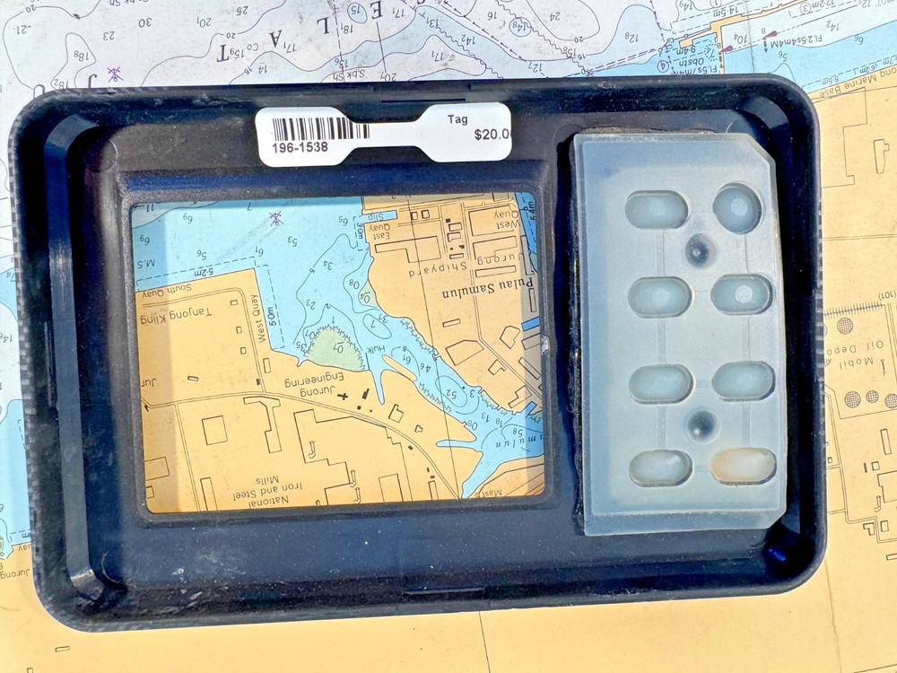 B&G Hercules 8 Button Front Trim Bezel & Keypad