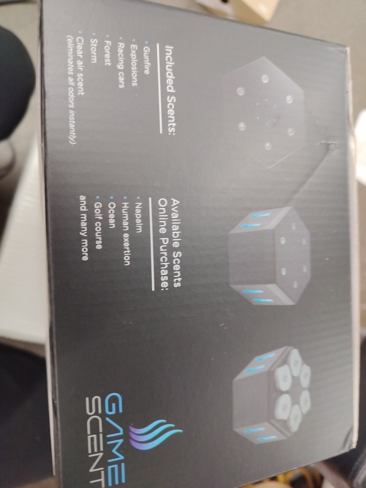 GameScent Console Atomizer , Adaptor With 6 Primary Scents