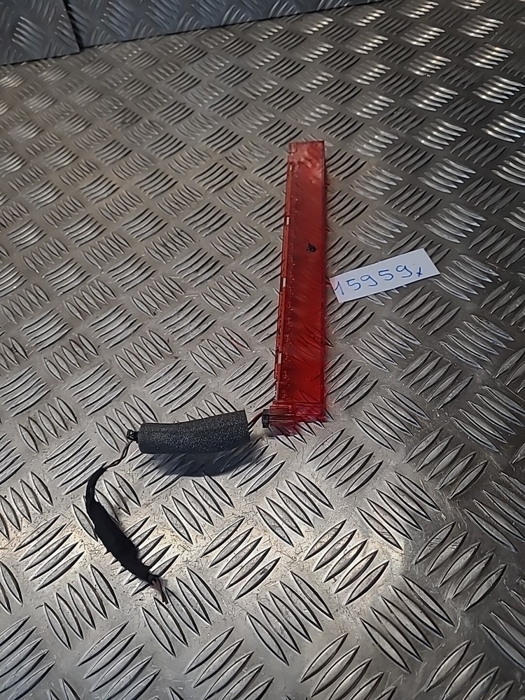 2015 AUDI A5 HIGH LEVEL THIRD BRAKE LIGHT 8T0945097