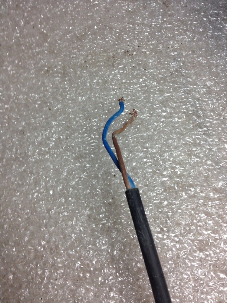 IFM EfectorKB-2020-ABOA PROXIMITY SWITCH