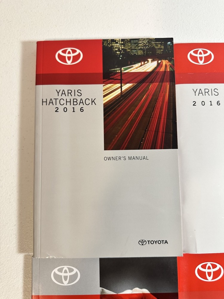 Toyota Yaris 2016 Owners Manual Set