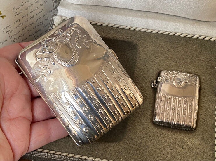 Edwardian Continental 935 silver boxed matching vesta case & cigarette case