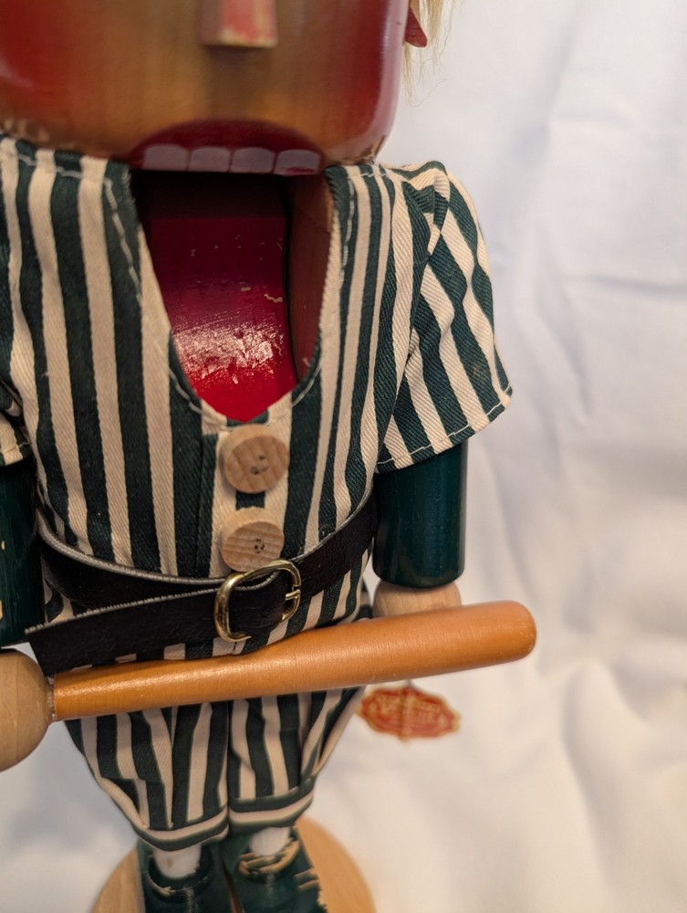 Steinbach German Nutcracker, Baseball - please read