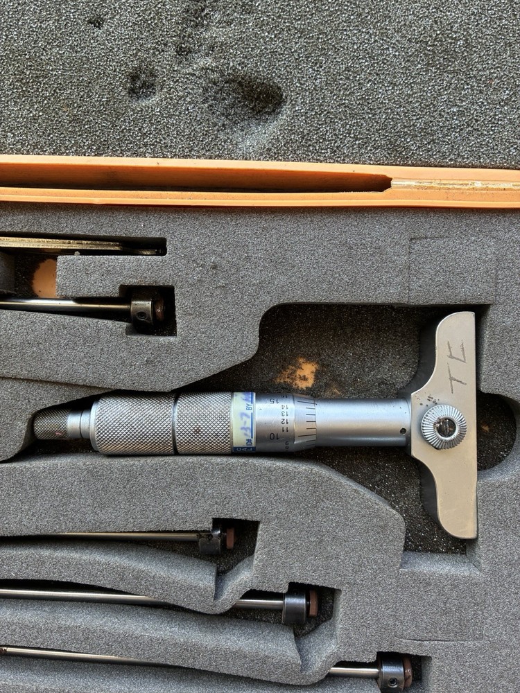 MITUTOYO 0" TO 6" DEPTH MICROMETER .001" GRAD