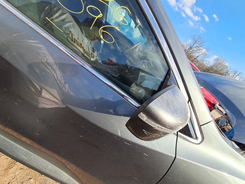 Fuse Box Engine Fits 15-24 MURANO 2700575
