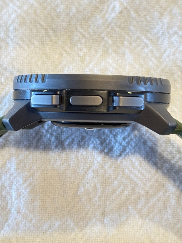 Suunto Vertical Titanium Solar