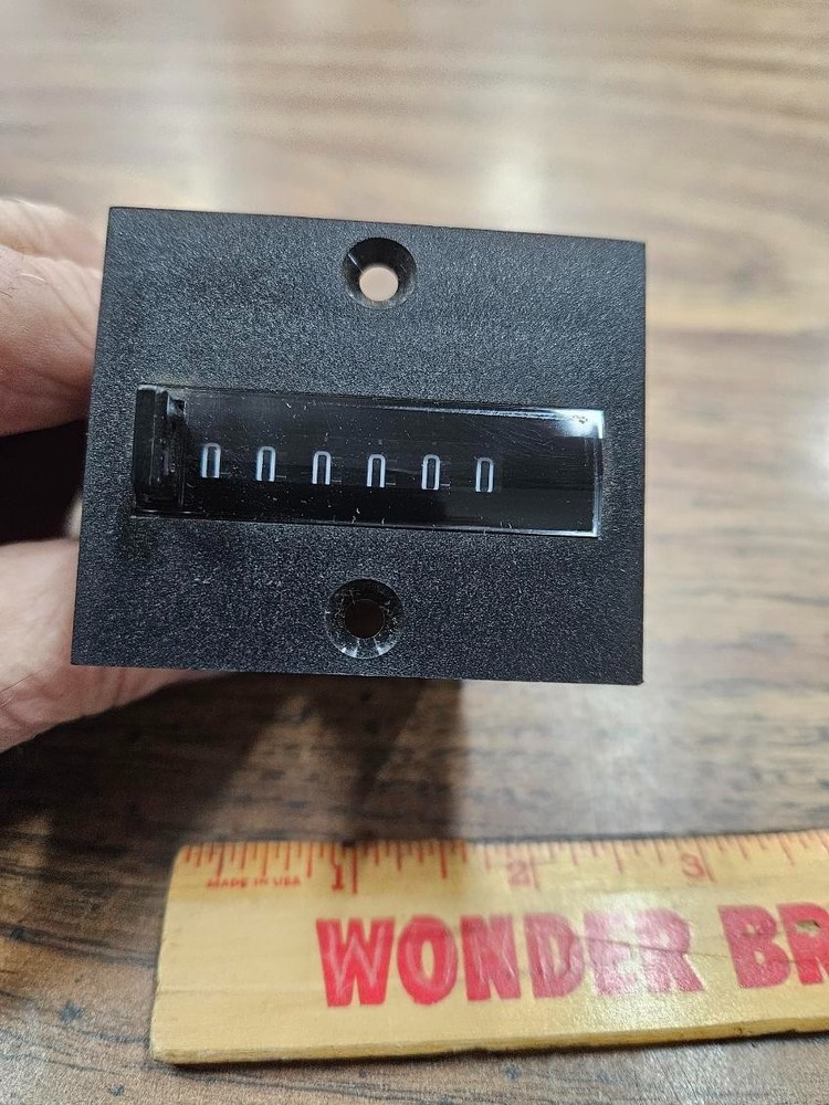 Barker Controls Counter 0 495 464 Preowned