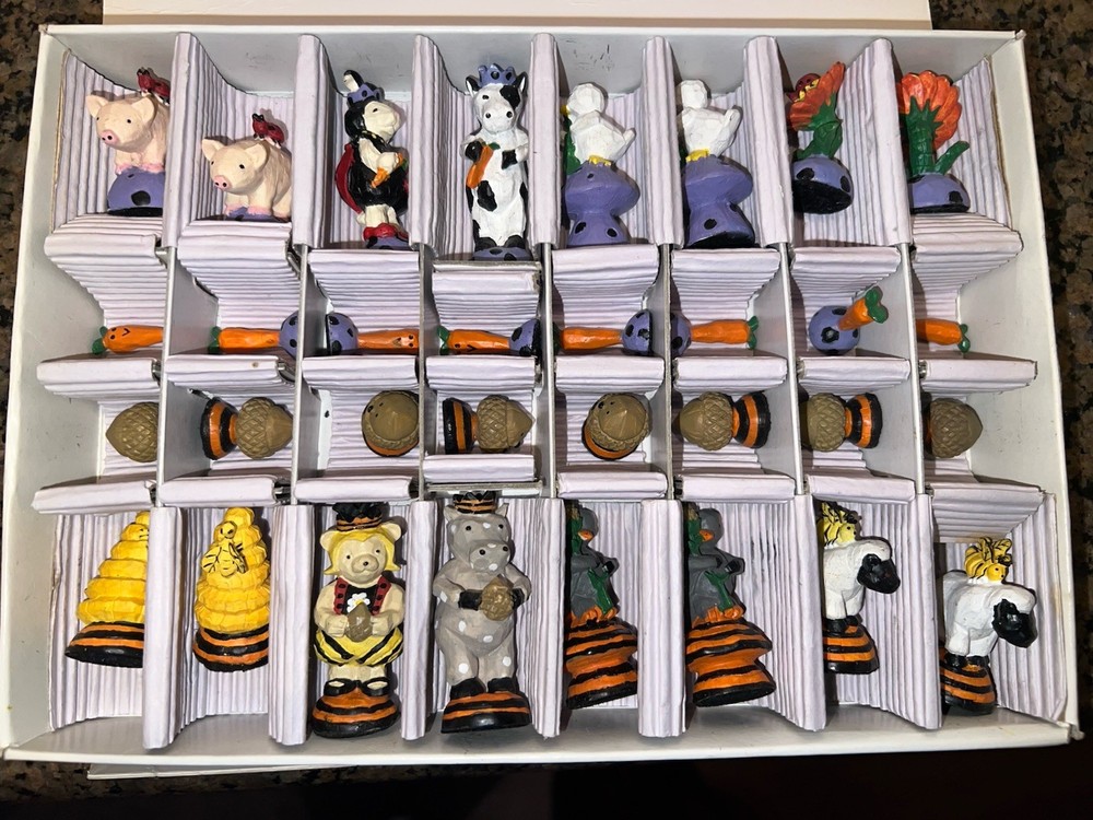Muffy VanderBear Collection Check Mates Chess Set