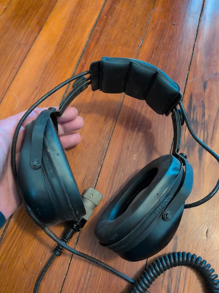 Vintage Astrocom 10391-B - Headphones 10355-B ** UNTESTED **