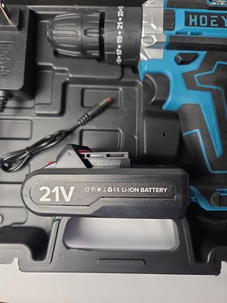 Rechargeable Cordless Impact Drill Screwdriver And Drill Kit - Missing A Bit