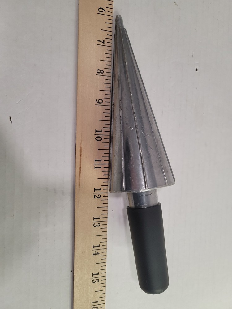 waring waffle cone maker 8in