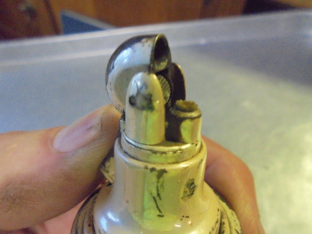 Vintage Large Ronson Juno Table Lighter