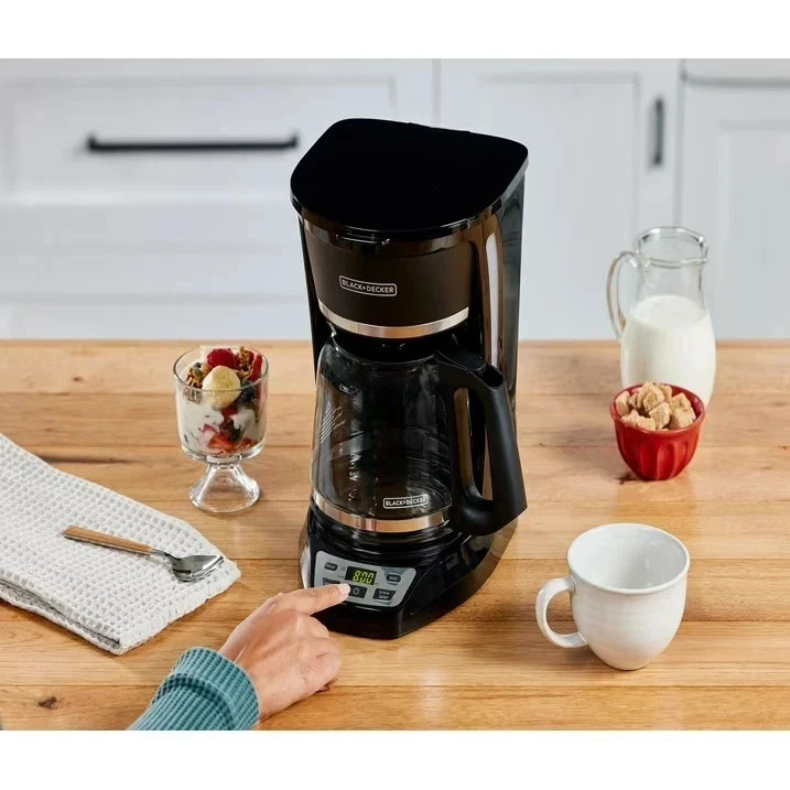 BLACK+DECKER Programmable 12-Cup Drip Coffee Maker