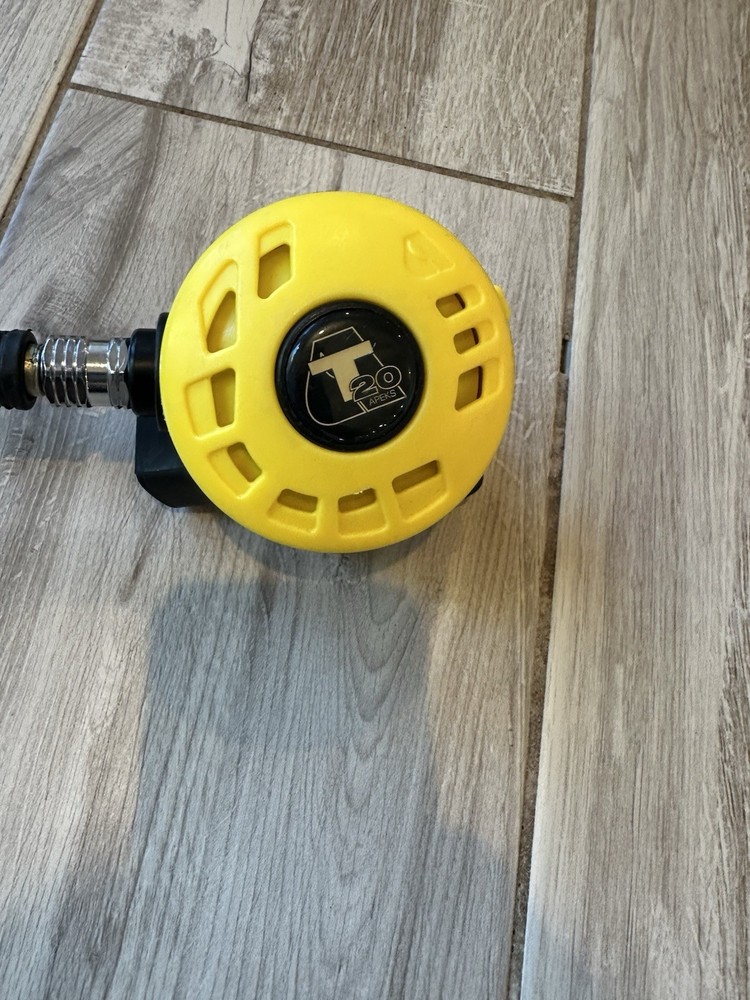 Poseidon DIN, JetStream, Apeks T20 octopus