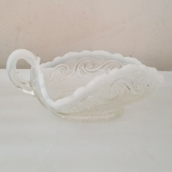 Lemon wedge glass plate