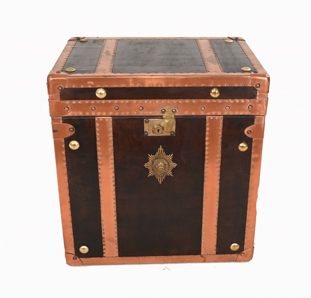 Steamer Trunk Luggage Box Case Side Table
