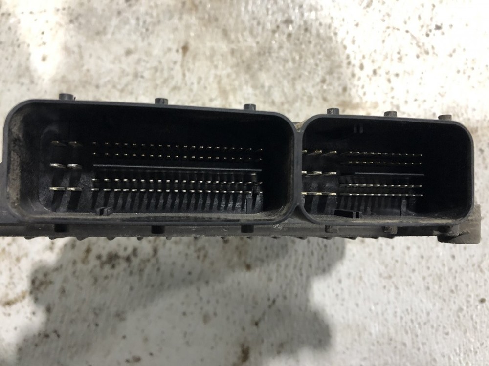 Peterbilt 587 Electronic DPF Control Module - Used | P/N 0281020196