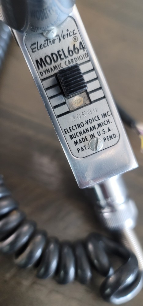 VINTAGE ELECTRO VOICE DYNAMIC MICROPHONE 664