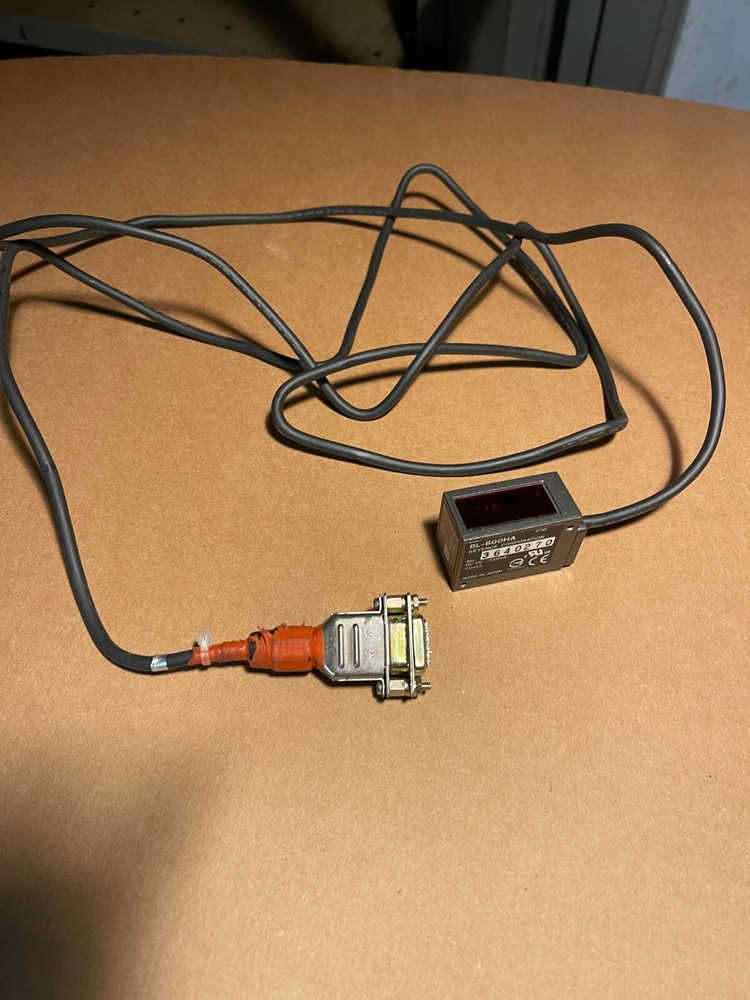 Keyence BL-600HA High Resolution Ultra Small Laser Barcode Reader