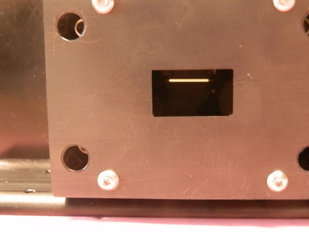 (Horiba FluoroMax ?) Motorized Monochromator