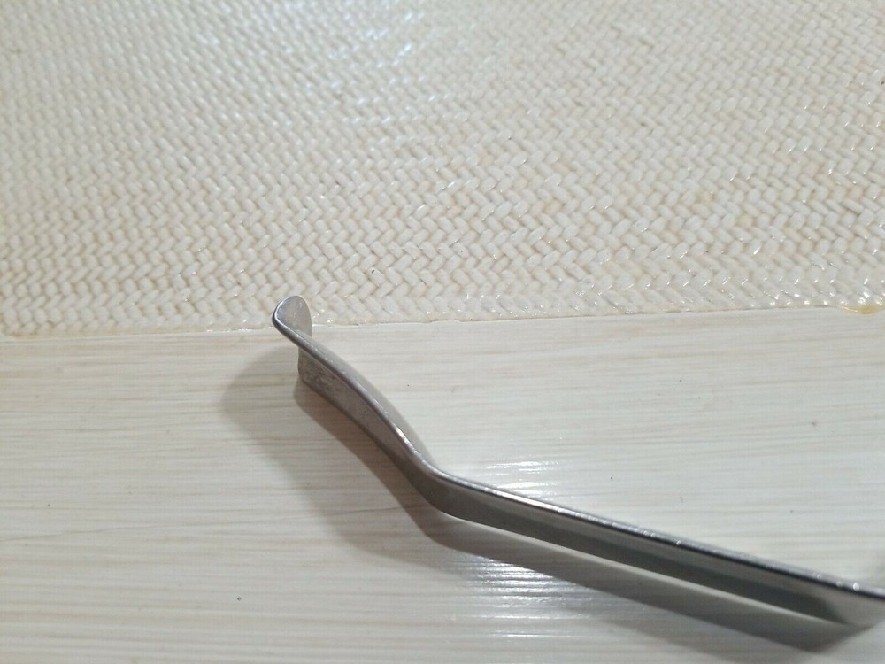 Sparta Retractor Surgical Medical Tool