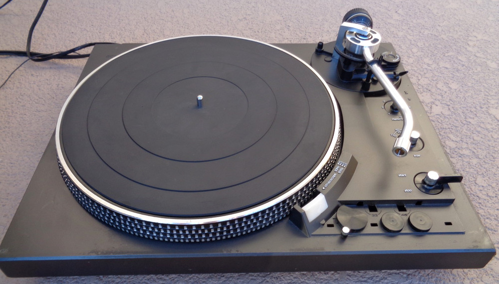 TECHNICS SL-1900 DIRECT DRIVE AUTOMATIC TURNTABLE MIJ TESTED WORKING *READ*