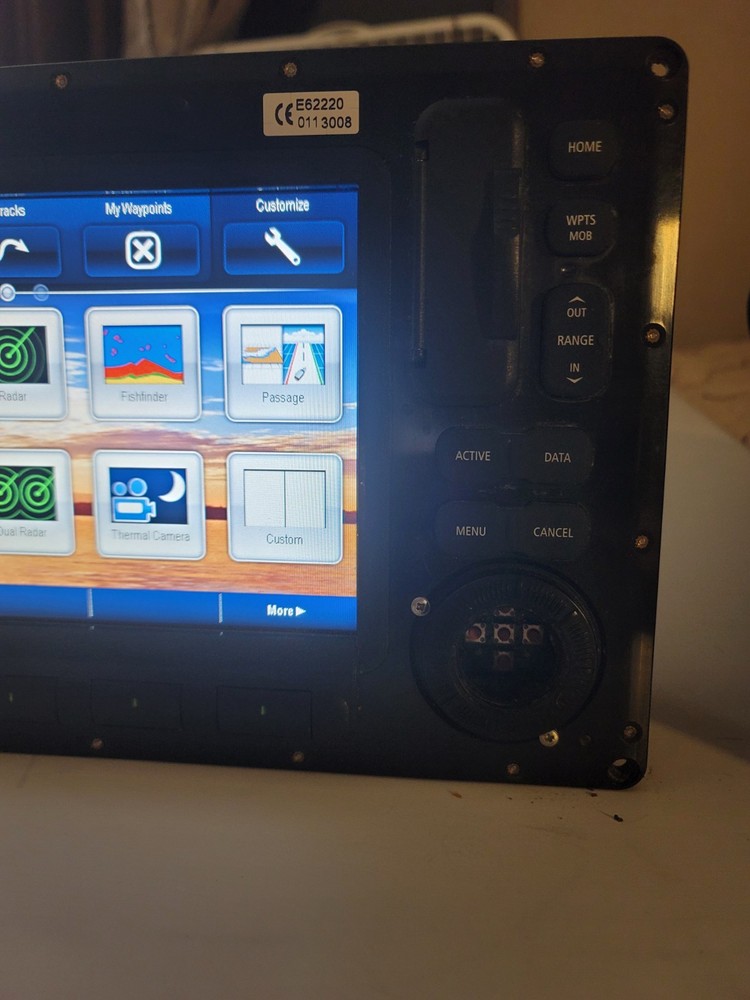 Raymarine C90w Widescreen GPS Chartplotter Multifunction Display Only
