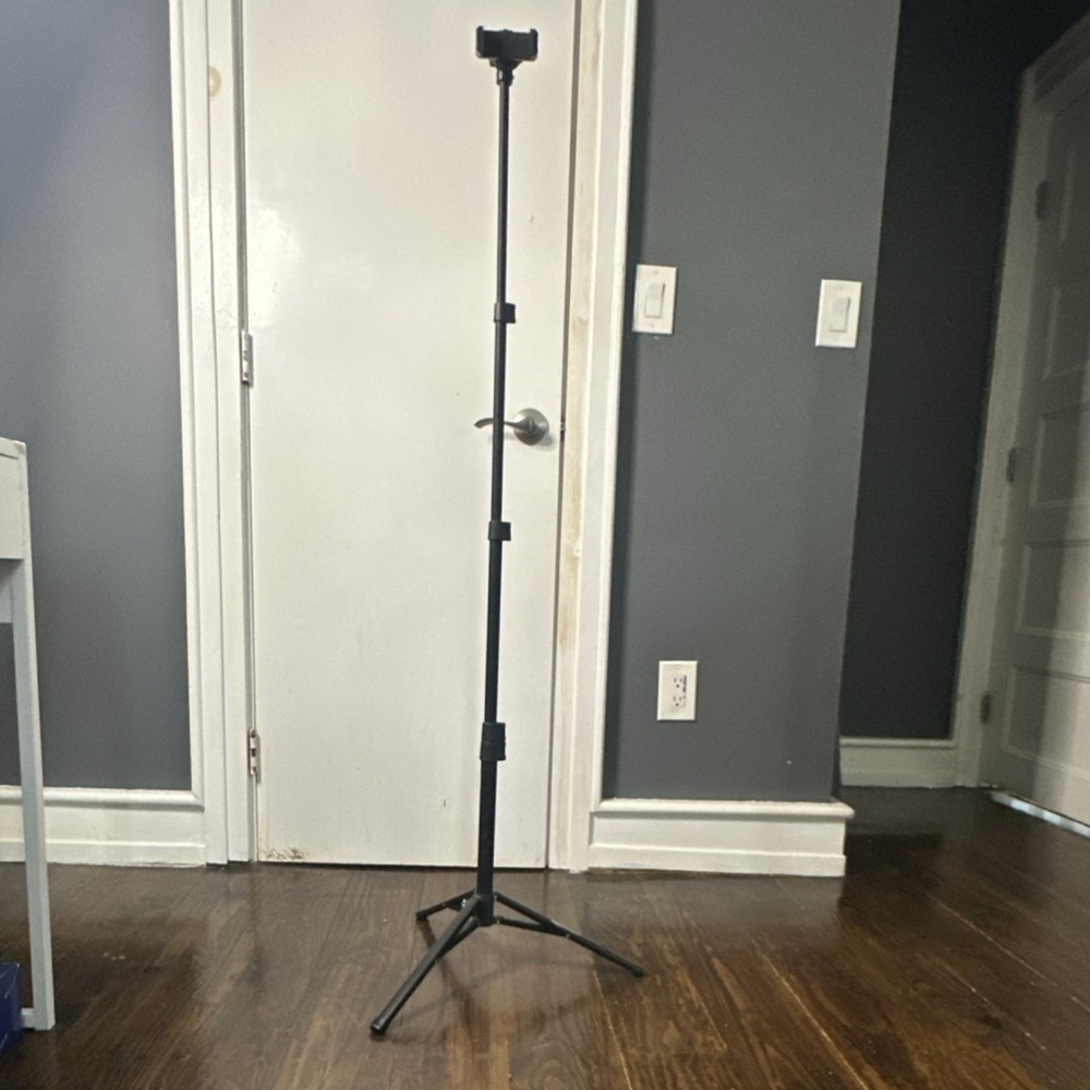 Black Adjustable Photo Studio Light Stand