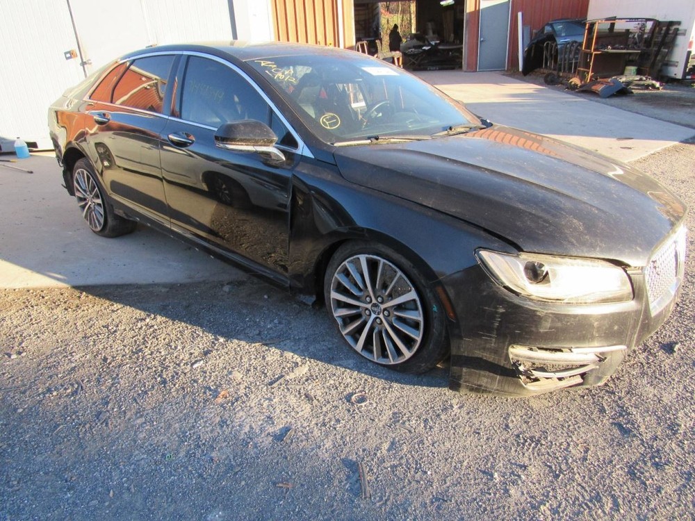 MKZ 2020 Glove Box 1008161