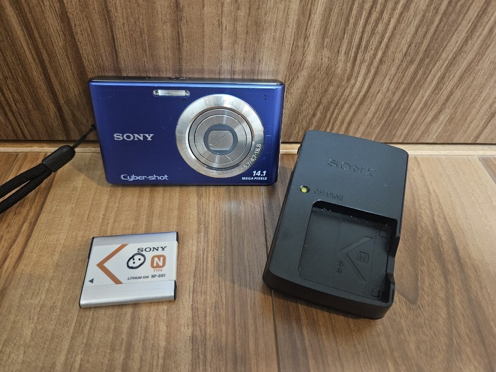 SONY DSC-W550 Digital Camera Sony Compact Digital Camera Digital Camera Blue