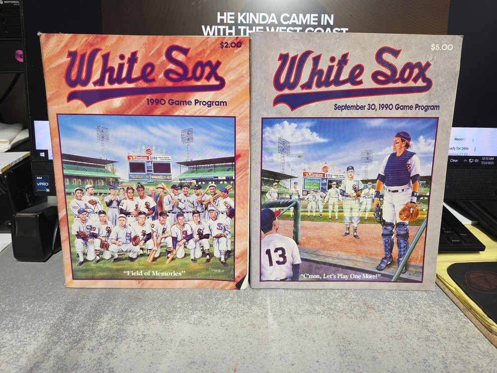 1990 MLB Chicago White Sox program / Comiskey Park final game / Thomas debut