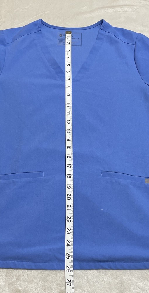 Figs Scrub Top Womens Size Medium Casma Blue Three-Pocket FW1100