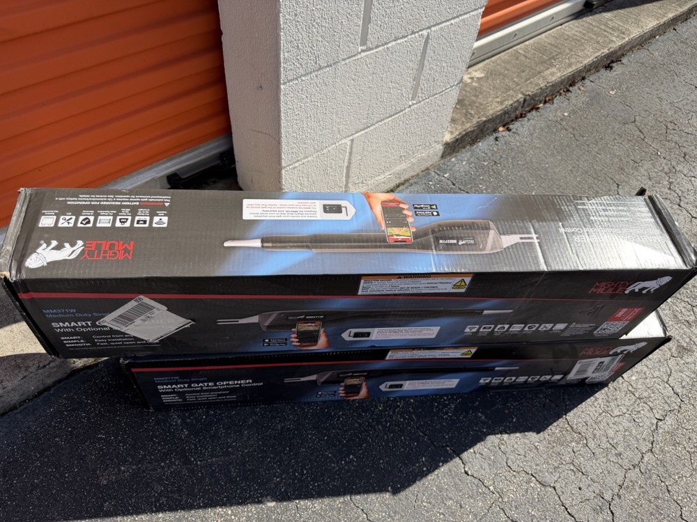 Mighty Mule MM371W Automatic Gate Opener Kit - Black