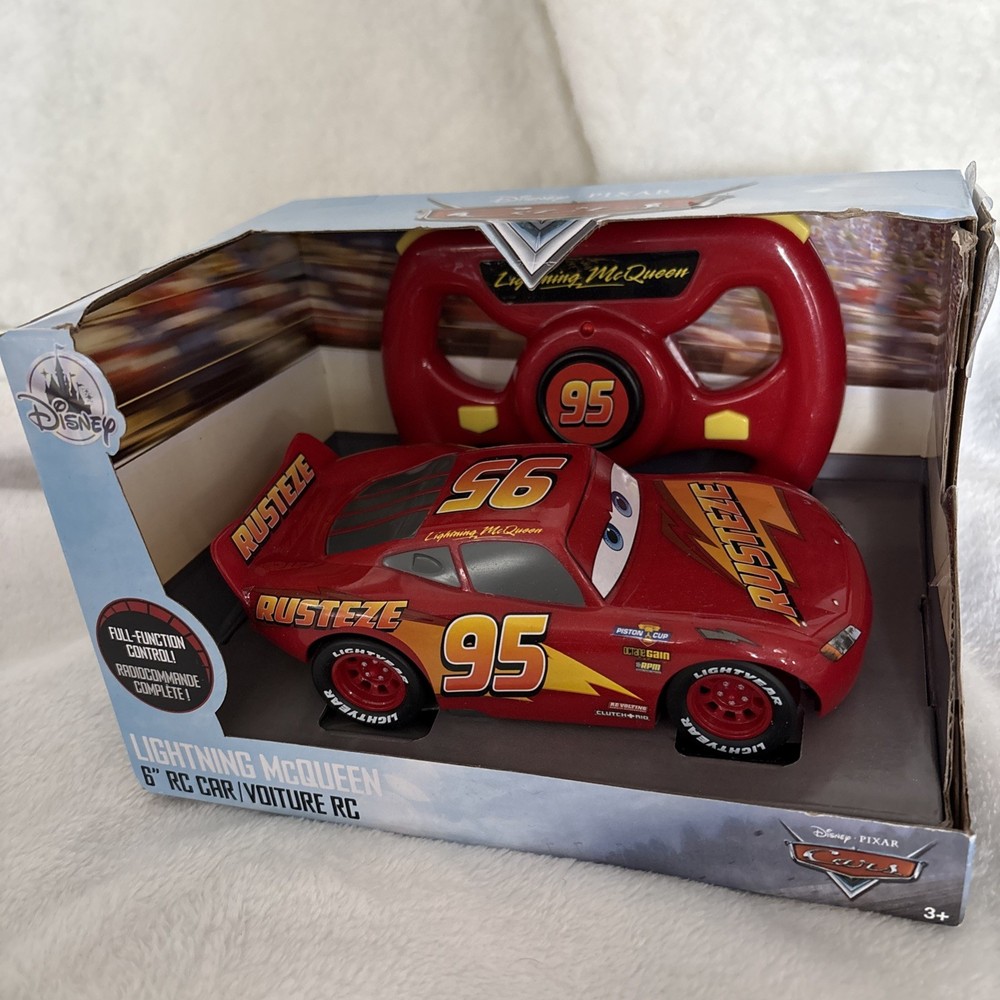 Disney Pixar Cars Lightning McQueen 6" RC Full Function Remote Control Car