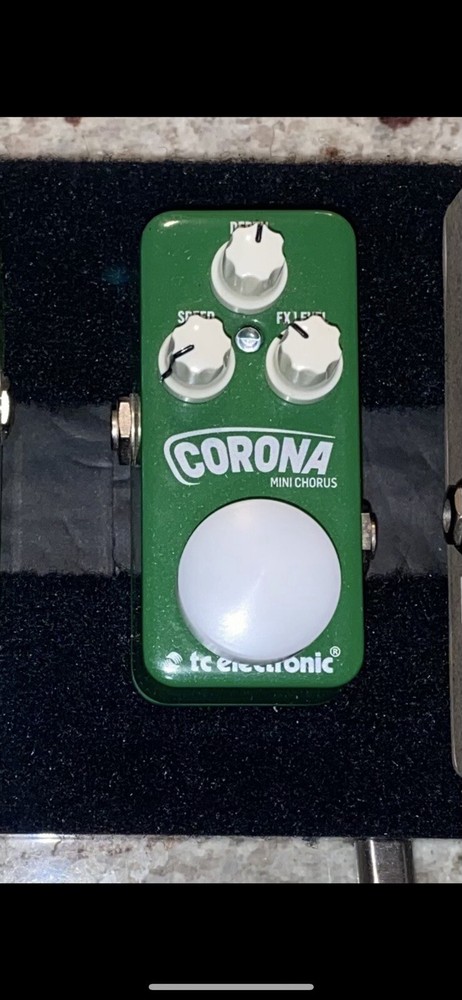 TC Electronic CoronaMini Chorus Guitar Effect Pedal